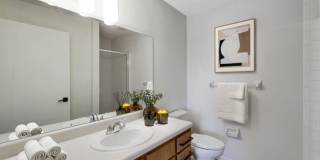 Lakeview Apartments Gallery 7