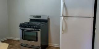 2 bedroom 1 bath duplex in Shawnee Gallery 14