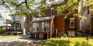 Stunning 5 Bedroom 2.5 Bathroom Home in Squirrel Hill Gallery 50
