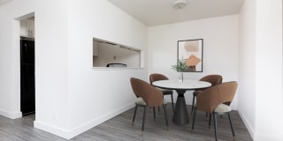 Garden Hill Apartments Gallery 20