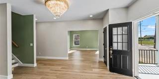 3912 4th Street Gallery 27
