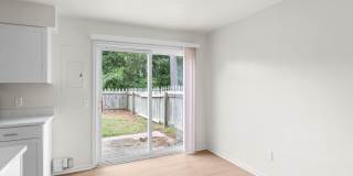 Greenbrier Living Near Shopping, Dining & Major Chesapeake Conveniences at this COMPLETELY REHABBED 2BR, 1.5BA Townhouse! Gallery 11