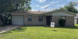1214 Valentine, Killeen Gallery 1