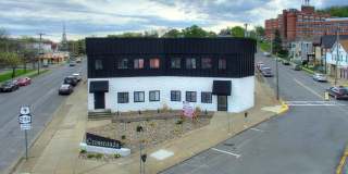 Industrial Style Studio Available Gallery 3