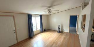 Great Location! 3 Bed, 2 Bath West-Flagstaff Home - Students & Pets OK! Avail Aug 10th! Gallery 3