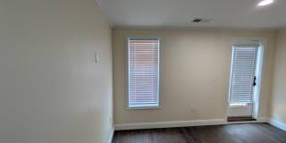 2953 MILES Avenue Gallery 21