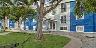 Canopy Creek Apartments Gallery 12