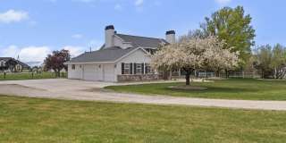 3645 West Gentile Street Gallery 3