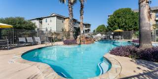 Springmarc Gallery 25