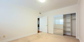 Spacious 3BR Condo with Luxury Finishes in Brentwood! Gallery 14