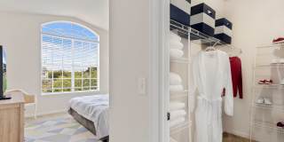 Grandeville at River Place Gallery 37