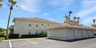 L'Pavia Annual Condo for Rent Gallery 3