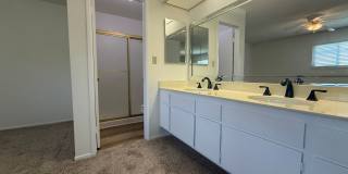 Beautiful 3-Bedroom Condo in Chatsworth! Gallery 20