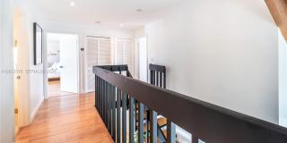 330 SW 133rd Pl Gallery 34