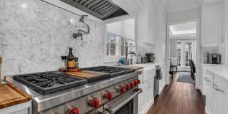 502 Brighton Avenue Gallery 19