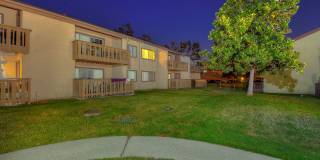 Woodside Village Apartments Gallery 17