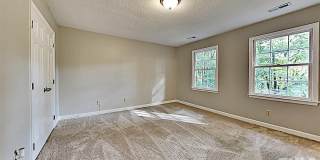 Room in 4 Bedroom Home at 216 Woods Ream Dr Room in 4 Bedroom Home at 216 Woods Ream Dr Gallery 31