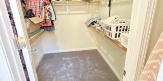 Del Web Rental 2 Bedroom Gallery 14