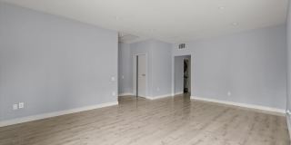 5534 Sylmar Ave Gallery 8