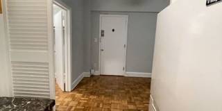 1916 R Street Gallery 32