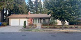 Beautifully Remodeled 3 Bedroom 1 Bathroom Home! Gallery 1