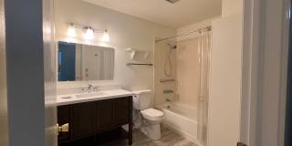 2 Bedroom Condo in 55+ Community Gallery 9
