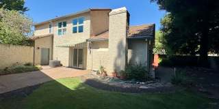 Spacious 2 Bed, 2.5 Bath Home with Loft, Vaulted Ceilings & Private Yard Gallery 18