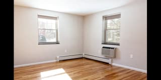 Mill Street Gardens Gallery 11