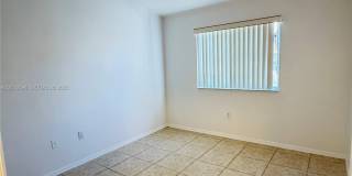 1300 SE 31st Ct Gallery 8