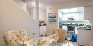 Woodstream Townhomes Gallery 10