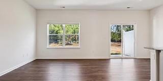 KODAK LOCATION! Lots of Amenities!! Gallery 5