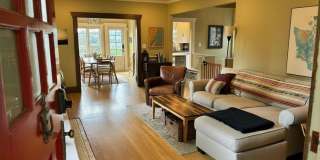 4Bd/2.75Ba Seattle Home Gallery 9