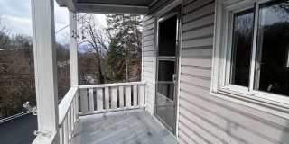 2 Bedroom Home with bonus room ! Gallery 7
