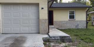 812 North Hudson Street Gallery 1