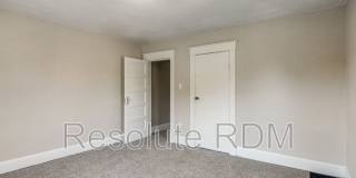 1314 North Dearborn Street Gallery 15