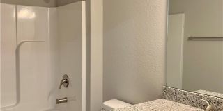 432 Red Robin Street Gallery 18