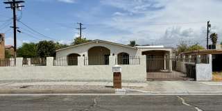 85041 Cairo Street Gallery 1