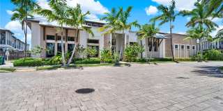 5880 NW 104th Path Gallery 38