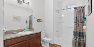 Spring River Luxury Apartment Homes Gallery 21