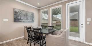 2525 Portland Avenue Gallery 8