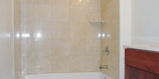 2927 North Southport Ave. Gallery 8