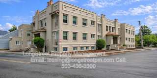 205 NW Kings Blvd Gallery 1
