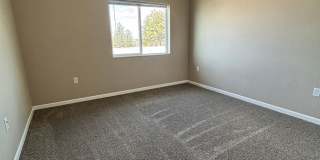 250 West Hills Gallery 12