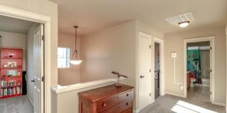 Mt. Rainier View Home on Cul-De-Sac with 3-Car Garage & A/C Gallery 22