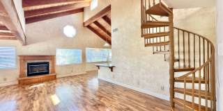 Beautiful Home, in Quiet Country Setting, Large, Private, Fenced Yard Space, with Landscaper Included! Gallery 6