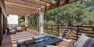Fully Furnished Hope Ranch Retreat with Golf Course Views & Private Casita Gallery 16