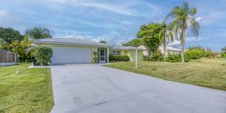 2074 SE Doverbrook Street Gallery 1