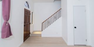 BEAUTIFUL 4 Bed 3 Bath unit Gallery 5