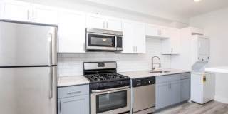 5920 North Ridge Ave. Gallery 1