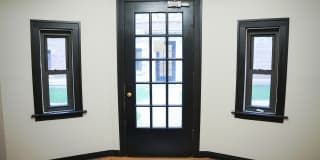 6439 North Hamilton Avenue - Garden Gallery 37